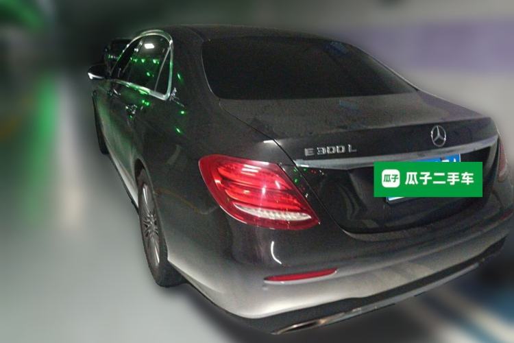 Used Mercedes-Benz E-Class 2016 E 300 L Sporty and Stylish Model Rear Left 45 Deg