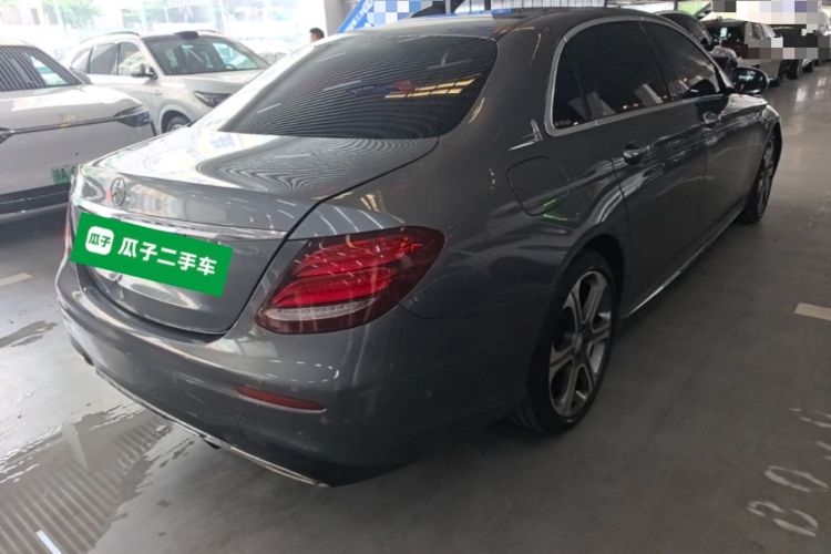 Used Mercedes-Benz E-Class 2016 E 300 L Sporty and Stylish Model Rear Right 45 Deg