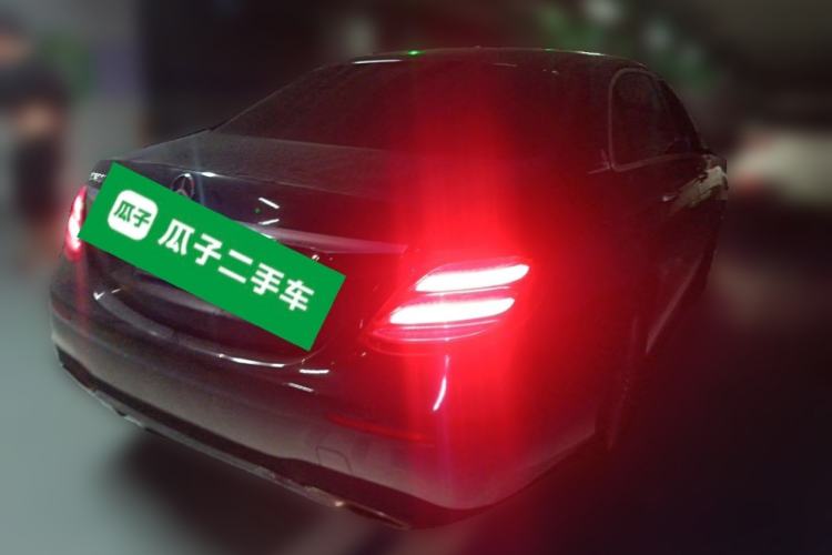 Used Mercedes-Benz E-Class 2016 E 300 L Sporty and Stylish Model Rear Right 45 Deg