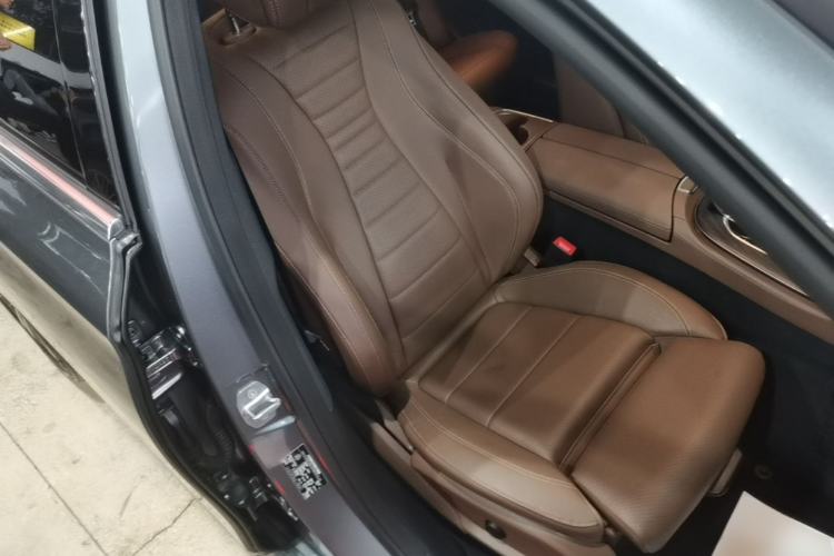 Used Mercedes-Benz E-Class 2016 E 200 L Sport Edition Right Front Seat