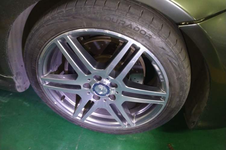 Used Mercedes-Benz E-Class 2016 E 200 Coupe Dynamic Edition Right Front Wheel Hub