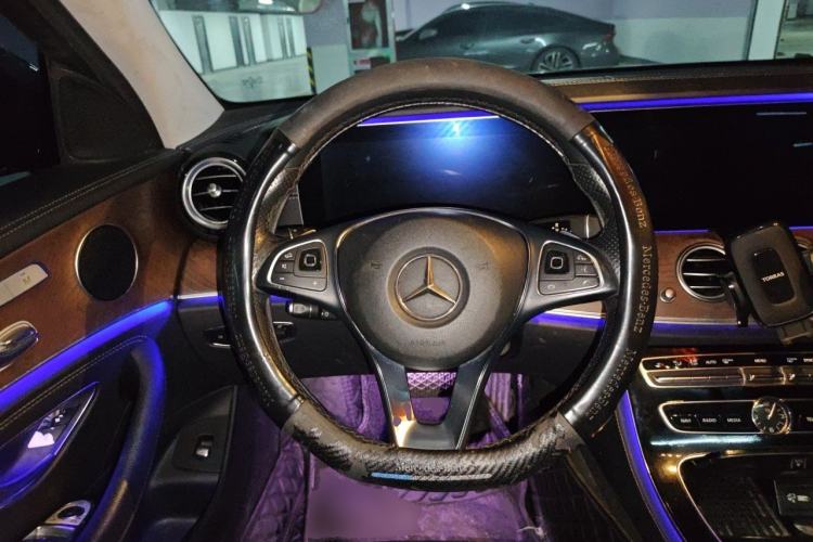 Used Mercedes-Benz E-Class 2016 E 300 L Stylish Model Steering Wheel