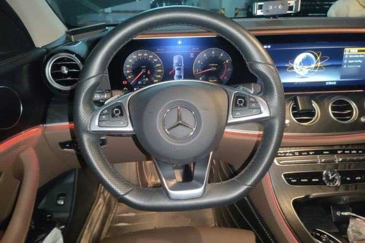 Used Mercedes-Benz E-Class 2016 E 200 L Sport Edition Steering Wheel
