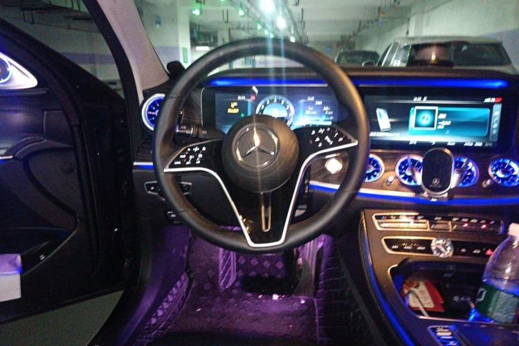 Used Mercedes-Benz E-Class 2016 E 300 L Sporty and Stylish Model Steering Wheel