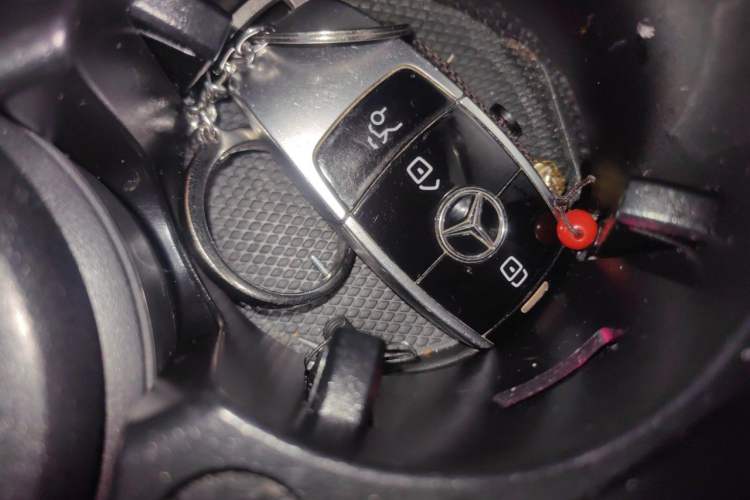 Used Mercedes-Benz E-Class 2016 E 200 L Sport Edition Vehicle Key