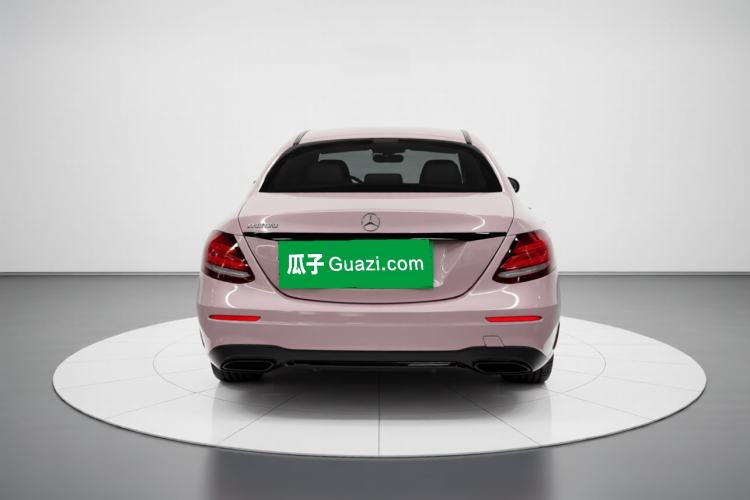 Used Mercedes-Benz E-Class 2016 E 300 L Sporty and Stylish Model Exterior 4