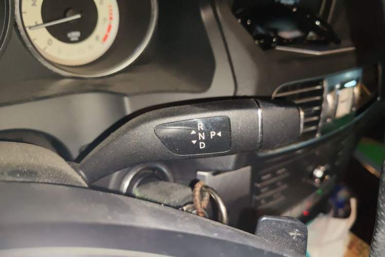 Used Mercedes-Benz E-Class 2016 E 200 Coupe Dynamic Edition Gear Lever