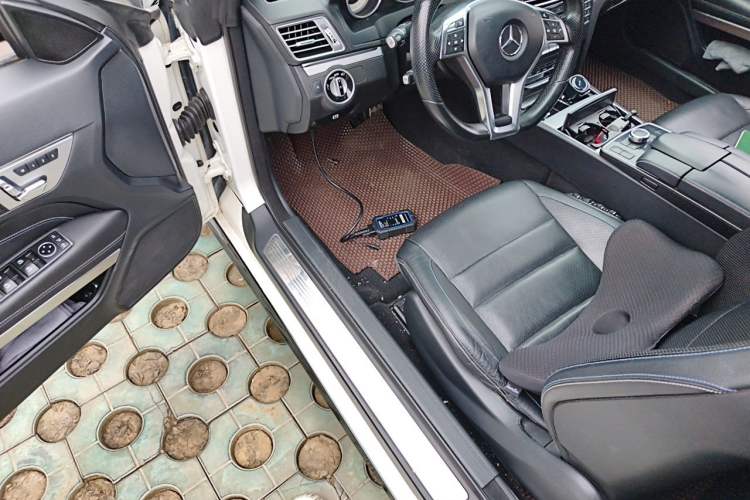 Used Mercedes-Benz E-Class 2016 E 200 Coupe Dynamic Edition Driver Seat
