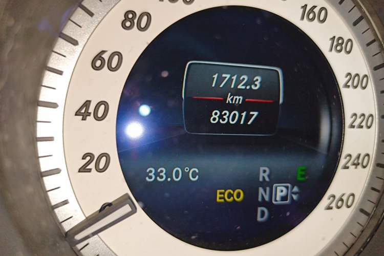 Used Mercedes-Benz E-Class 2016 E 200 Coupe Dynamic Edition Odometer Close Up