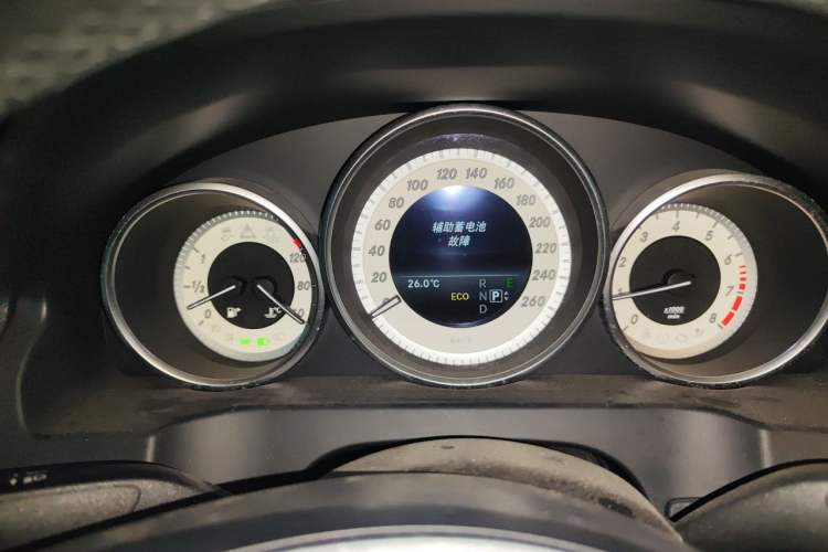 Used Mercedes-Benz E-Class 2016 E 200 Coupe Dynamic Edition Instrument Cluster