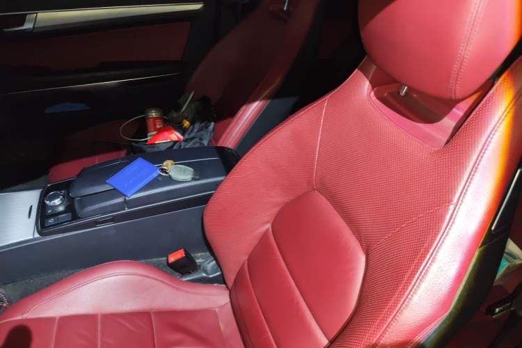 Used Mercedes-Benz E-Class 2016 E 200 Coupe Dynamic Edition Left Front Seat