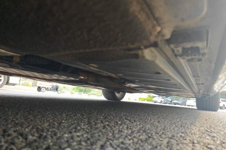 Used Mercedes-Benz E-Class 2016 E 200 L Chassis Front Left