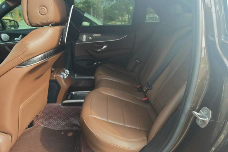 Used Mercedes-Benz E-Class 2016 E 200 L Left Rear Seat
