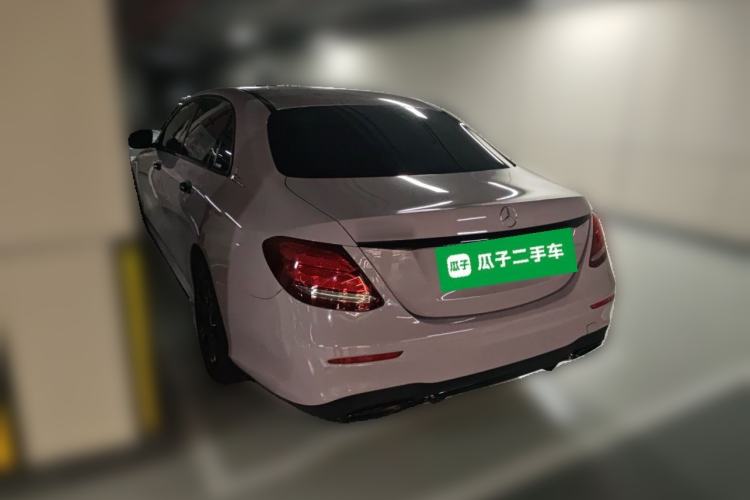 Used Mercedes-Benz E-Class 2016 E 300 L Sporty and Stylish Model Rear Left 45 Deg
