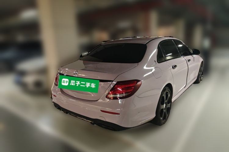 Used Mercedes-Benz E-Class 2016 E 300 L Sporty and Stylish Model Rear Right 45 Deg