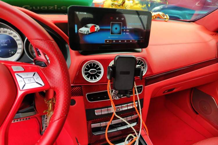Used Mercedes-Benz E-Class 2016 E 260 Convertible Coupe Dynamic Edition Audio And AC Panel