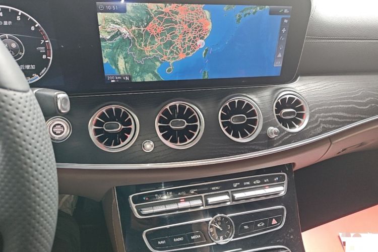 Used Mercedes-Benz E-Class 2016 E 200 L Sport Edition Audio And AC Panel