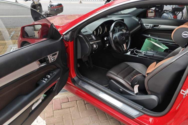 Used Mercedes-Benz E-Class 2016 E 200 Coupe Dynamic Edition Driver Seat