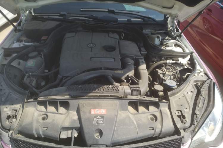 Used Mercedes-Benz E-Class 2016 E 200 Coupe Dynamic Edition Engine Bay