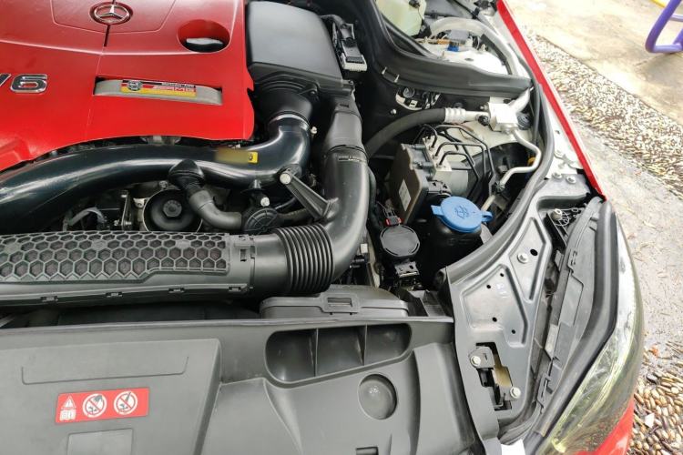 Used Mercedes-Benz E-Class 2016 E 260 Convertible Coupe Dynamic Edition Engine Bay Left