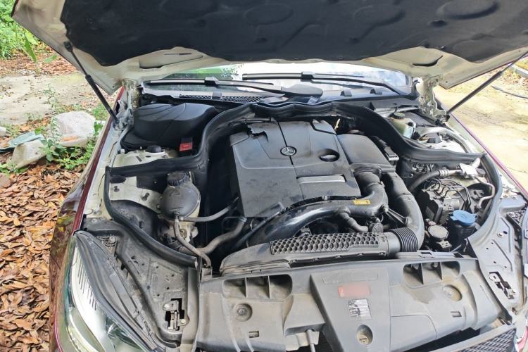 Used Mercedes-Benz E-Class 2016 E 200 Coupe Dynamic Edition Engine Bay Right