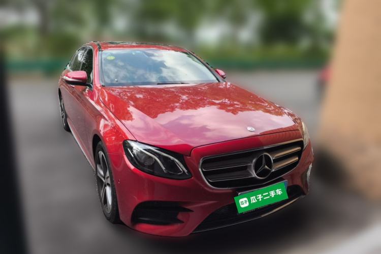 Used Mercedes-Benz E-Class 2016 E 200 L Sport Edition Front Right 45 Deg