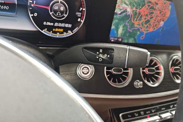 Used Mercedes-Benz E-Class 2016 E 200 L Sport Edition Gear Lever