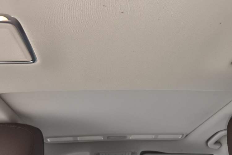 Used Mercedes-Benz E-Class 2016 E 200 L Sport Edition Headliner