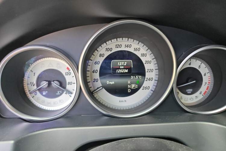 Used Mercedes-Benz E-Class 2016 E 200 Coupe Dynamic Edition Instrument Cluster