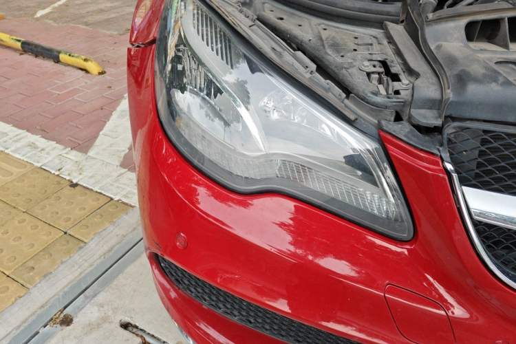 Used Mercedes-Benz E-Class 2016 E 200 Coupe Dynamic Edition Right Front Headlight