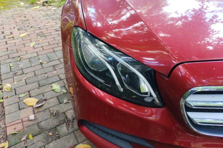 Used Mercedes-Benz E-Class 2016 E 200 L Sport Edition Right Front Headlight
