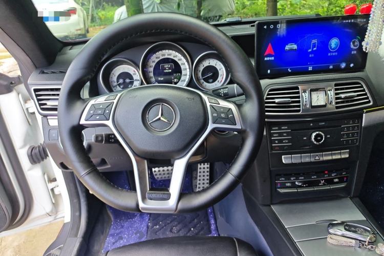 Used Mercedes-Benz E-Class 2016 E 200 Coupe Dynamic Edition Steering Wheel