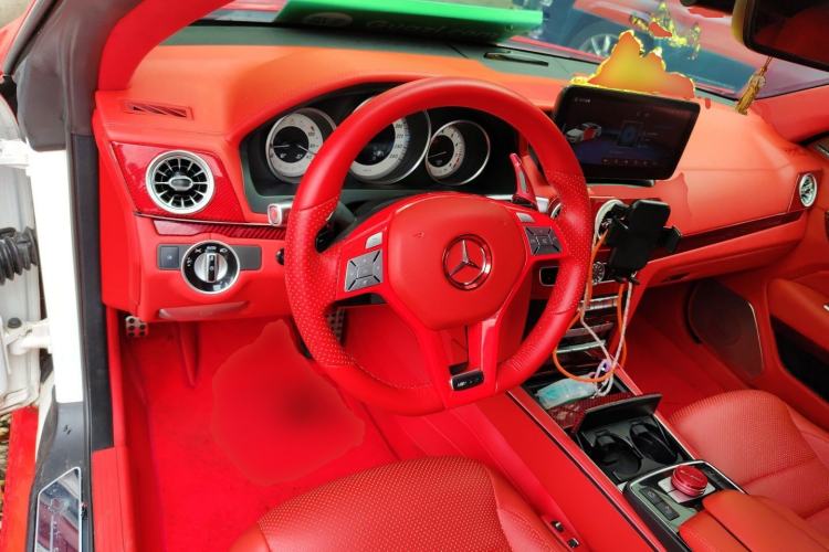 Used Mercedes-Benz E-Class 2016 E 260 Convertible Coupe Dynamic Edition Steering Wheel
