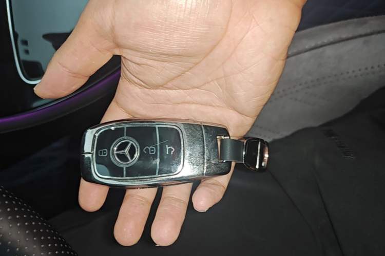 Used Mercedes-Benz E-Class 2016 E 300 L Luxury Model Vehicle Key