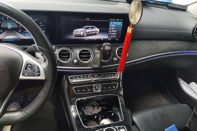 Used Mercedes-Benz E-Class 2016 E 200 L Sport Edition Audio And AC Panel