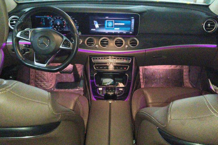 Used Mercedes-Benz E-Class 2016 E 300 L Sporty and Stylish Model Center Console