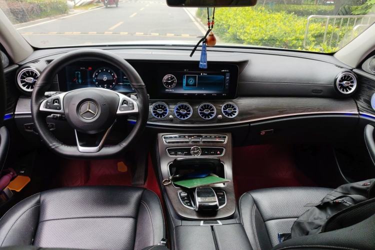 Used Mercedes-Benz E-Class 2016 E 300 L Sporty and Stylish Model Center Console