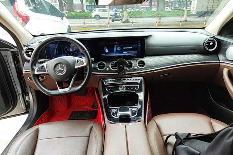 Used Mercedes-Benz E-Class 2016 E 300 L Sporty and Stylish Model Center Console