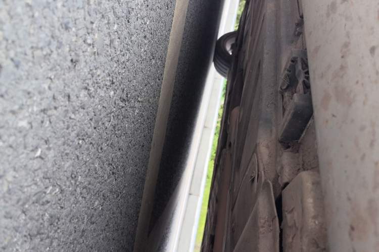 Used Mercedes-Benz E-Class 2016 E 200 L Sport Edition Chassis Front Right