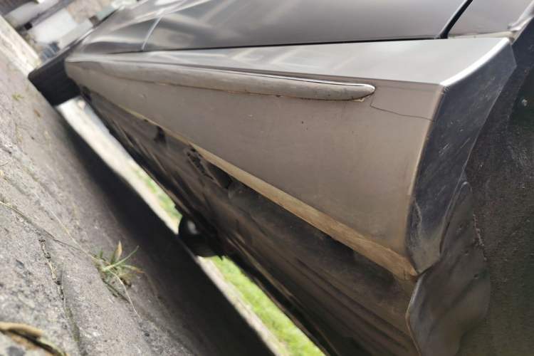 Used Mercedes-Benz E-Class 2016 E 200 L Sport Edition Chassis Rear Left