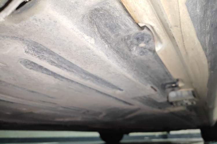 Used Mercedes-Benz E-Class 2016 E 300 L Luxury Model Chassis Rear Right