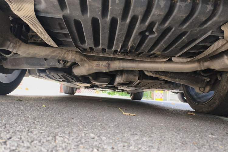 Used Mercedes-Benz E-Class 2016 E 200 L Chassis Rear
