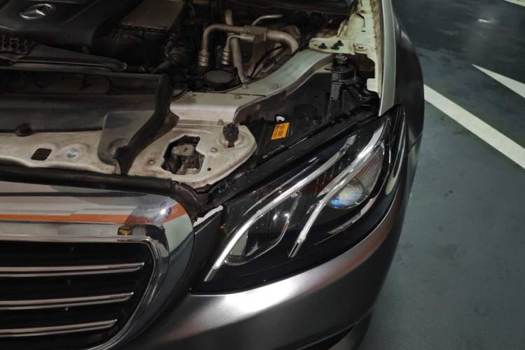 Used Mercedes-Benz E-Class 2016 E 300 L Luxury Model Engine Bay Left