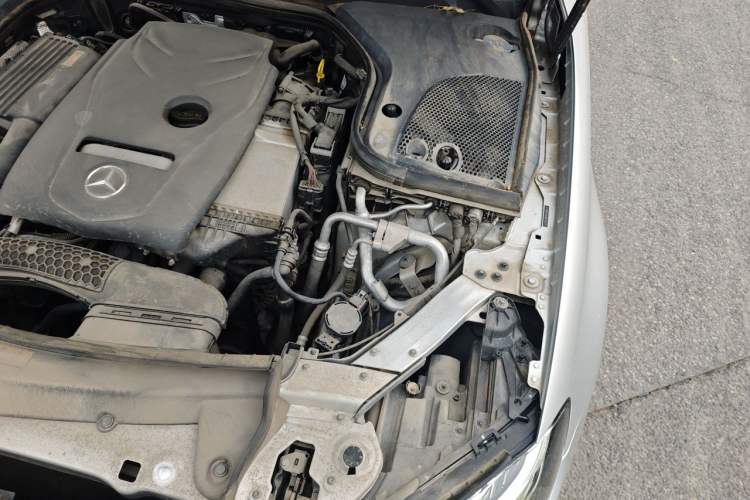 Used Mercedes-Benz E-Class 2016 E 300 L Luxury Model Engine Bay Left