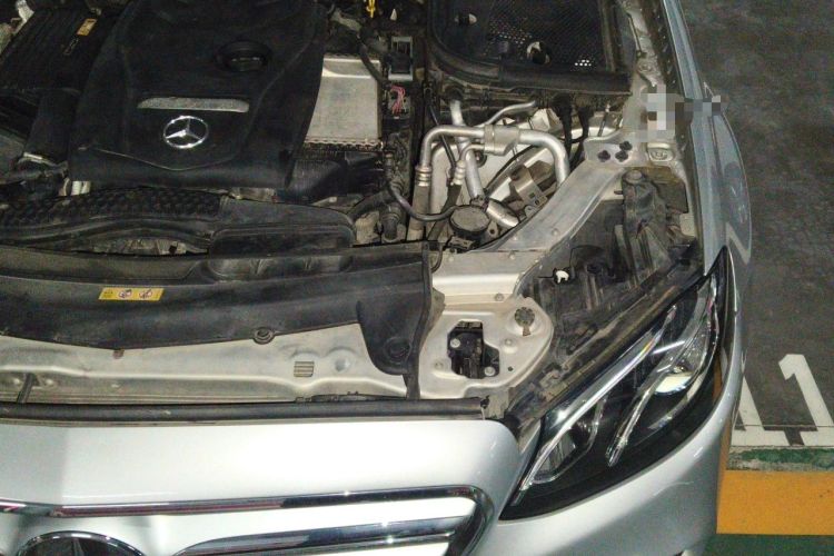 Used Mercedes-Benz E-Class 2016 E 300 L Sporty and Stylish Model Engine Bay Left