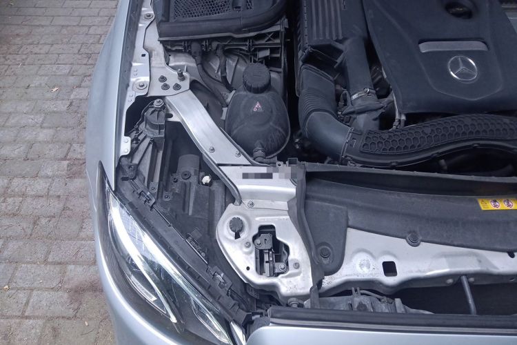 Used Mercedes-Benz E-Class 2016 E 300 L Sport Luxury Model Engine Bay Right