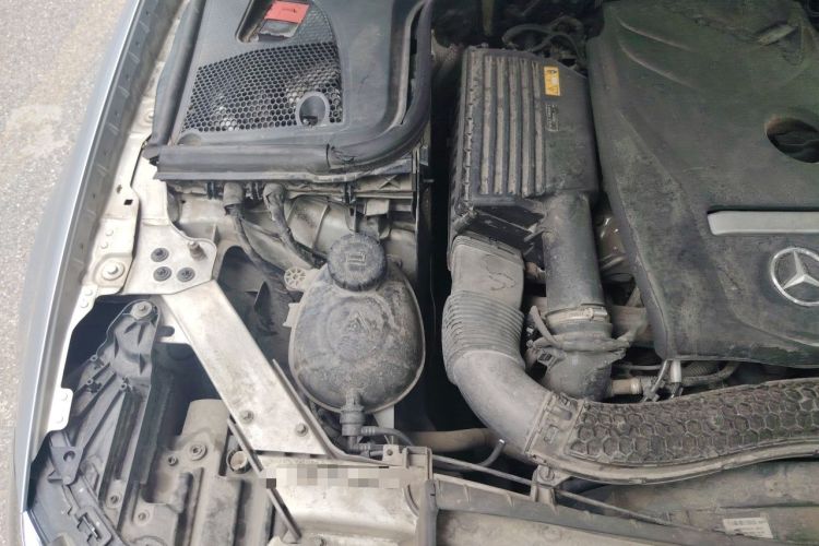 Used Mercedes-Benz E-Class 2016 E 200 L Engine Bay Right