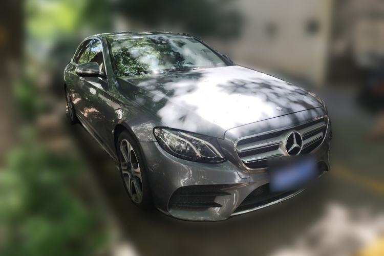 Used Mercedes-Benz E-Class 2016 E 300 L Sporty and Stylish Model Front Right 45 Deg