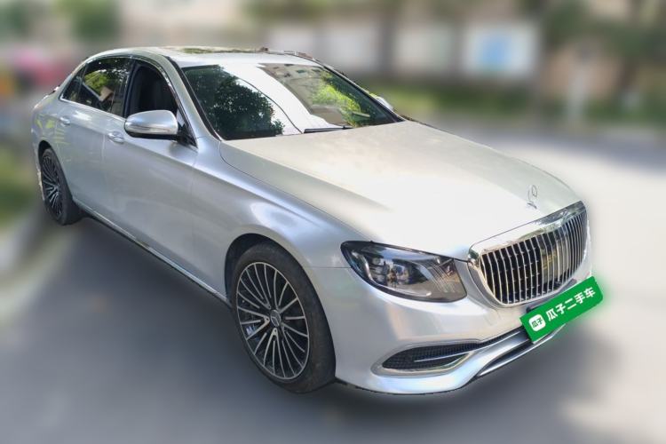 Used Mercedes-Benz E-Class 2016 E 200 L Front Right 45 Deg