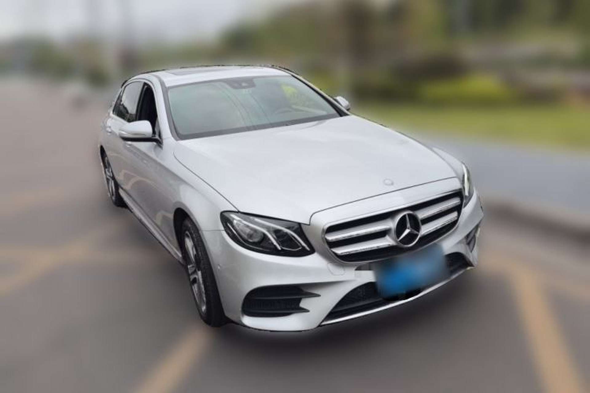 Used Mercedes-Benz E-Class 2016 E 200 L Sport Edition Front Right 45 Deg